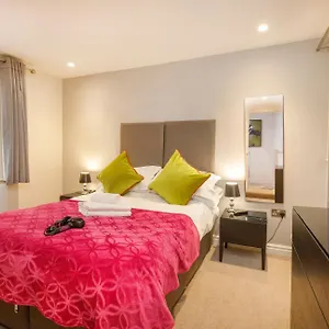 https://the-mitchell.yorkshirehotels.net