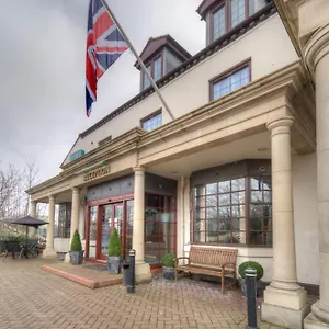 Bridge House Otel
