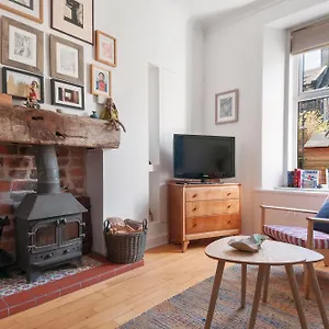 https://cozy-with-character.edinburghhotelsuk.org