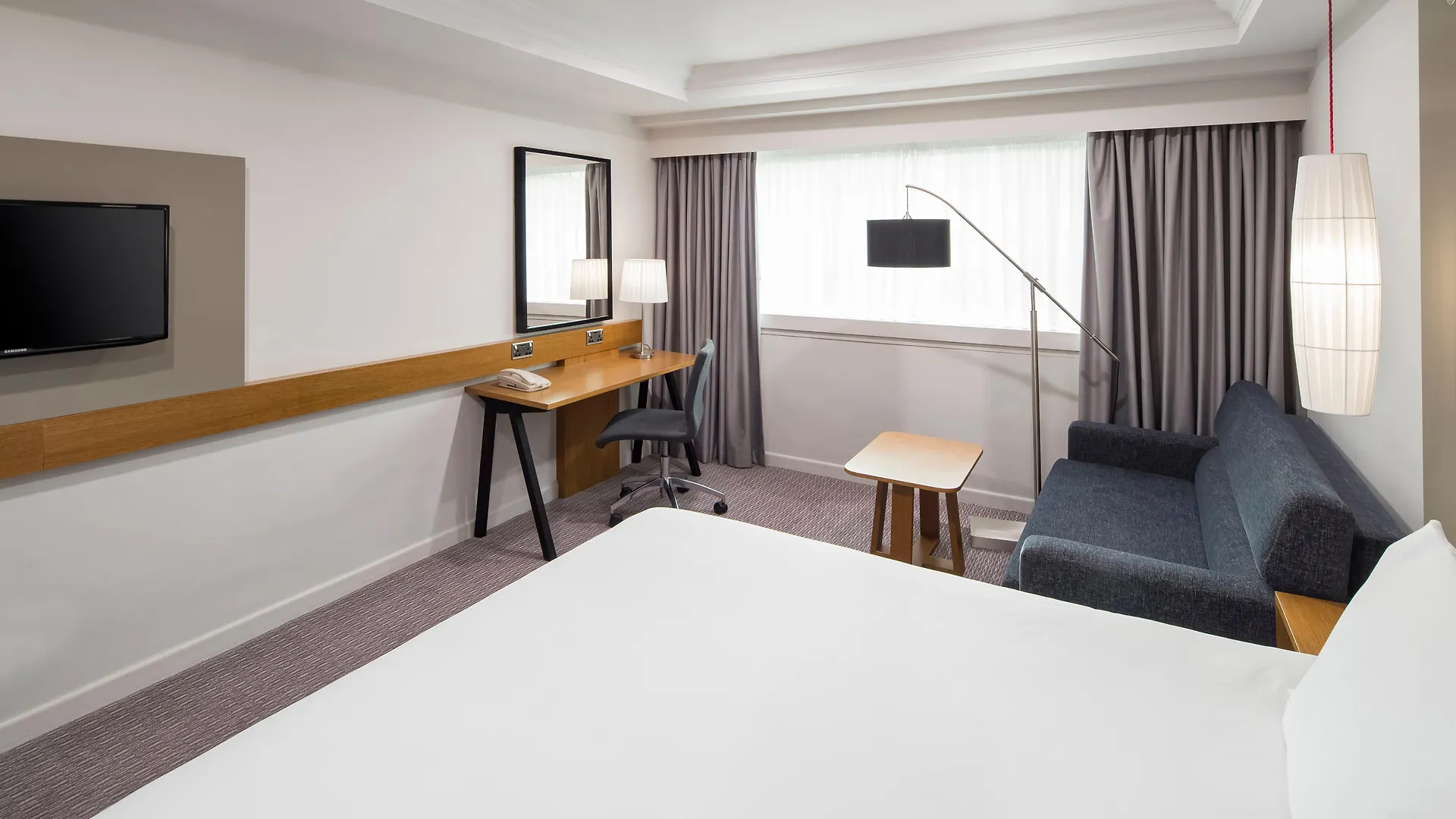 Crowne Plaza Nottingham By Ihg Hotel